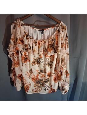 Floral Off-Shoulder Blouse with Ruffle Detail XL